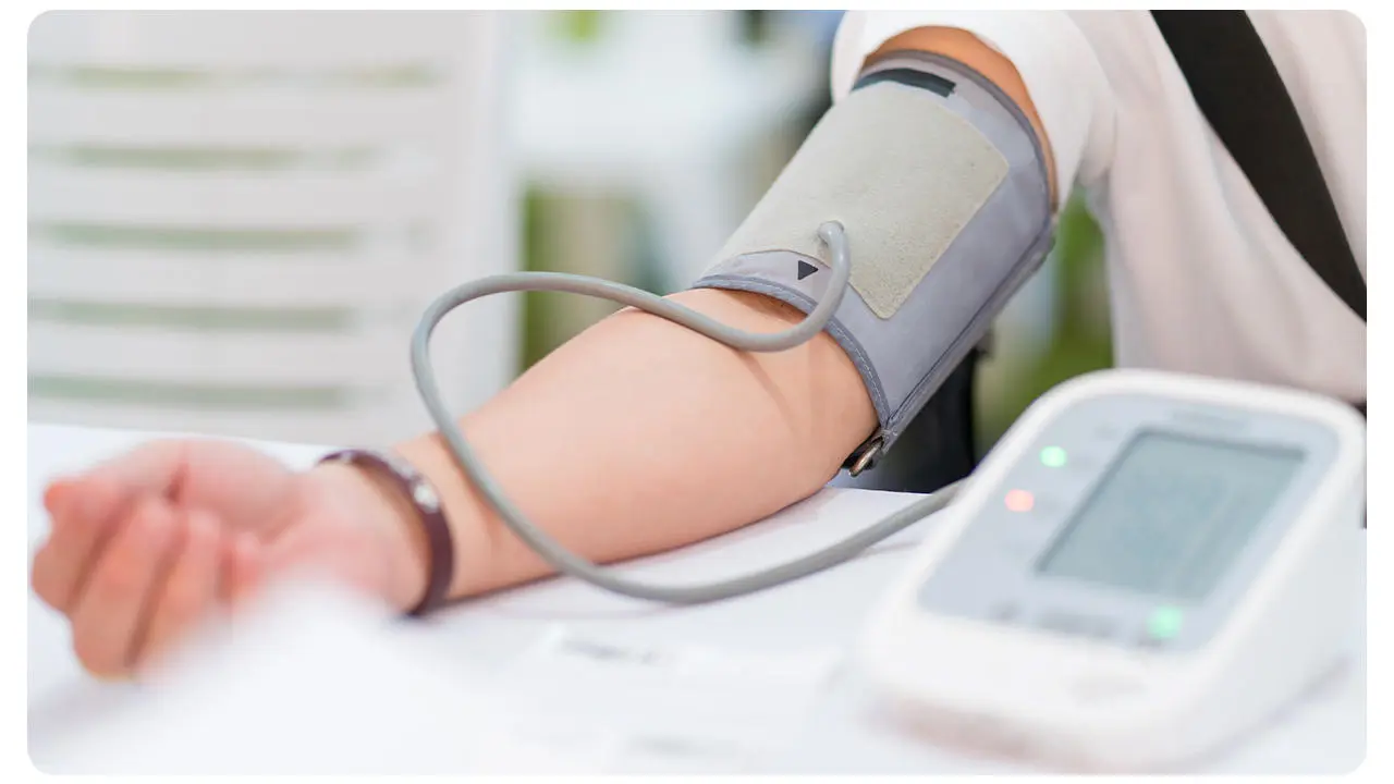 Leg pain Why high blood pressure may be the cause – Revitive